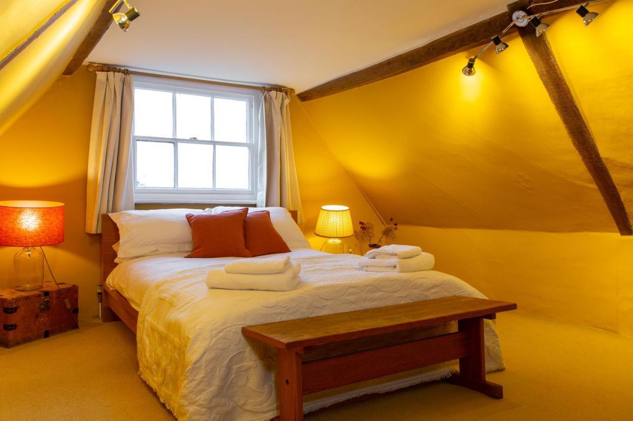 Pounce Hall -Stunning Historic Home In Rural Essex Saffron Walden Extérieur photo