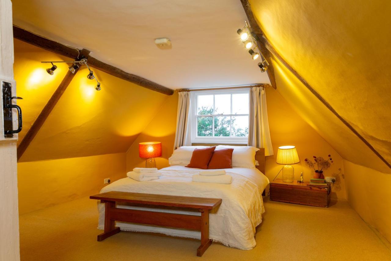 Pounce Hall -Stunning Historic Home In Rural Essex Saffron Walden Extérieur photo